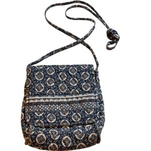 Vera Bradley Quilted Floral Crossbody Bag Blue White‎ Messenger Purse Preowned
